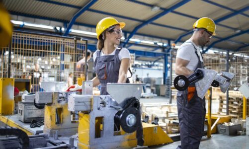 Manufacturing Sector Management: Between Tradition And Innovation